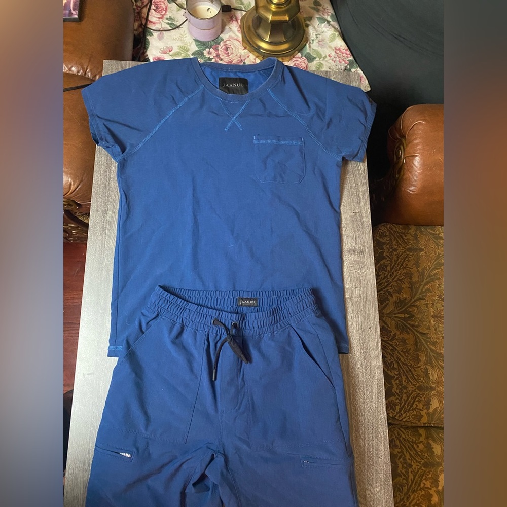 JAANUU Men Complete Scrub Set XS